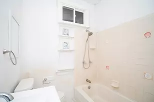 226 W 10th St, Newport, KY 41071 - Photo 8