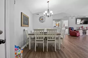 2280 Edenderry Dr, Crescent Springs, KY 41017 - Photo 8