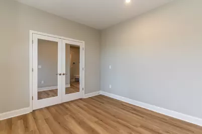 10626 Cotswold Way, Covington, KY 41015 - Photo 8