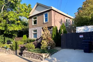 314 Grant Ct, Covington, KY 41015 - Photo 2