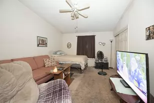 387 Deepwoods Dr, Newport, KY 41076 - Photo 8