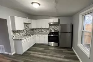 1035 Ann St, Newport, KY 41071 - Photo 2