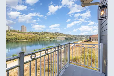 385 Manhattan Boulevard, Dayton, KY 41074 - Photo 2