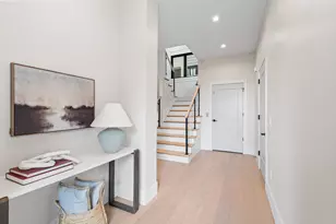 765 E 11th St, Newport, KY 41071 - Photo 16