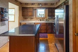 57 Kimberly Dr E, Fort Thomas, KY 41075 - Photo 2