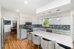 943 Lakepointe Ct, Union, KY 41091 - Photo 4