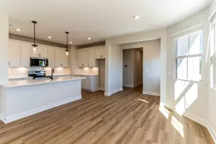 8303 Bluff Dr, Alexandria, KY 41001 - Photo 6