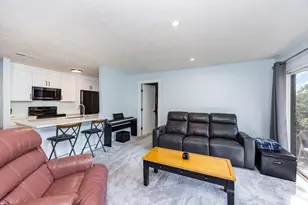 14 Woodland Hills Dr, Southgate, KY 41071 - Photo 2