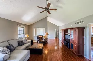 8449 Locust Grove Rd, Burlington, KY 41005 - Photo 2