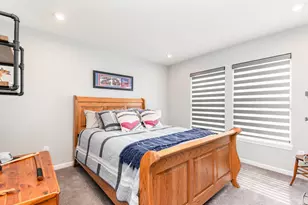 14086 Bridlegate Dr, Union, KY 41091 - Photo 16