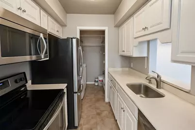 2800 Dry Ridge Court, Villa Hills, KY 41017 - Photo 6