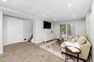 9 Ridgeway Ave, Fort Thomas, KY 41075 - Photo 18