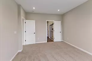 1321 Parkside Dr, Alexandria, KY 41001 - Photo 14