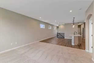 1321 Parkside Dr, Alexandria, KY 41001 - Photo 6