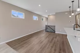 1321 Parkside Dr, Alexandria, KY 41001 - Photo 10