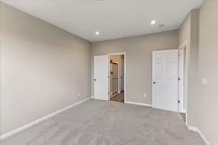 1325 Parkside Dr, Alexandria, KY 41001 - Photo 16