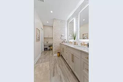 600 Ovation Way #312, Newport, KY 41071 - Photo 26