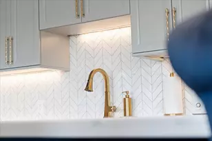 600 Ovation Wy, Newport, KY 41071 - Photo 14