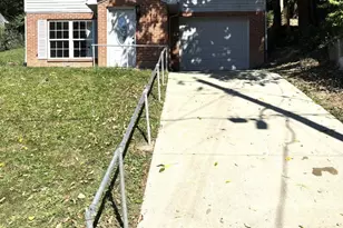 19 W Crescent Ave, Newport, KY 41071 - Photo 2