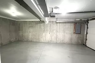 19 W Crescent Ave, Newport, KY 41071 - Photo 24