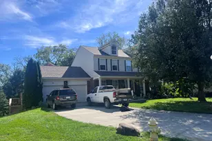 3033 Wolf Creek Way, Burlington, KY 41005 - Photo 2