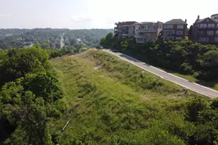 737 E 11th St, Newport, KY 41071 - Photo 2