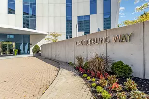 1 Roebling Wy, Covington, KY 41011 - Photo 2