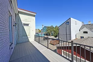 228 E 10th St, Newport, KY 41071 - Photo 24