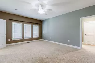 323 Eden Ave, Bellevue, KY 41073 - Photo 16