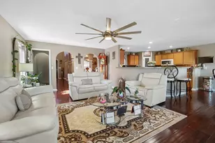 325 Molise Cir, Walton, KY 41094 - Photo 8