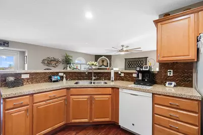 325 Molise Circle, Walton, KY 41094 - Photo 12