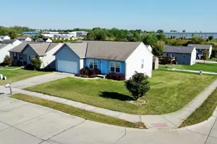 400 Lost Creek Dr, Walton, KY 41094 - Photo 2