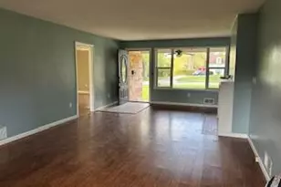 604 Robbins Ave S, Falmouth, KY 41040 - Photo 8