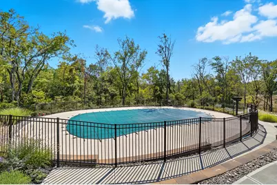 646 Daphne Way, Crescent Springs, KY 41017 - Photo 30