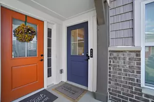 646 Daphne Wy, Crescent Springs, KY 41017 - Photo 2