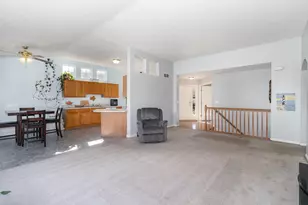 3068 Saddlebred Ct, Independence, KY 41051 - Photo 4