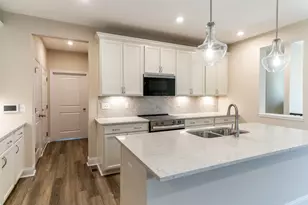 2670 Timberside Dr, Hebron, KY 41048 - Photo 8