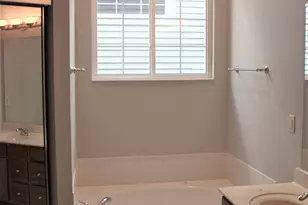 8423 Old World Ct, Union, KY 41091 - Photo 12