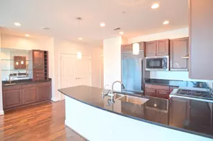 1 Roebling Wy, Covington, KY 41011 - Photo 4