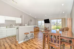 10741 Lakefront Cir, Independence, KY 41051 - Photo 4