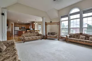 7497 Harvesthome Dr, Florence, KY 41042 - Photo 10