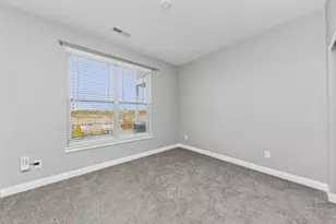 535 Riverpointe Dr, Dayton, KY 41074 - Photo 44