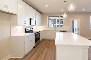 564 Tristan Ln, Florence, KY 41042 - Photo 10