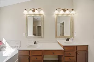 2072 Stonewall Tr, Florence, KY 41042 - Photo 40