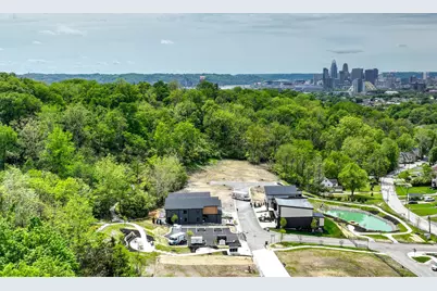 868 Belle Rdg Lp, Bellevue, KY 41073 - Photo 2