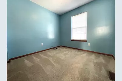 9137 Tamarack Drive, Covington, KY 41017 - Photo 10