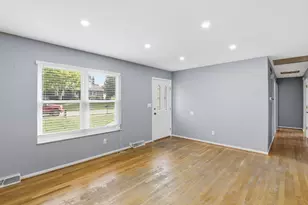 809 Eastland Dr, Villa Hills, KY 41017 - Photo 4