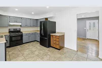 809 Eastland Drive, Villa Hills, KY 41017 - Photo 10