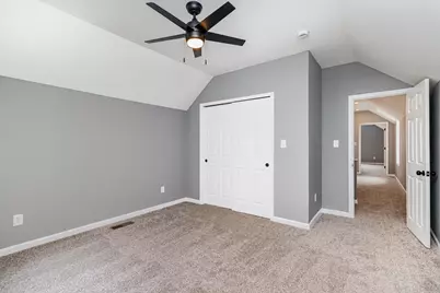 209 Pleasant Street, Covington, KY 41011 - Photo 16