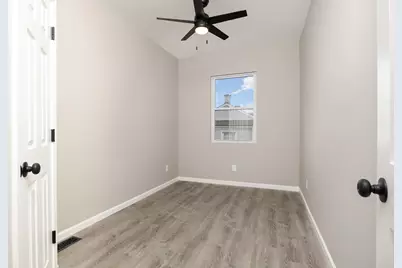 711 Roberts Street, Newport, KY 41071 - Photo 10